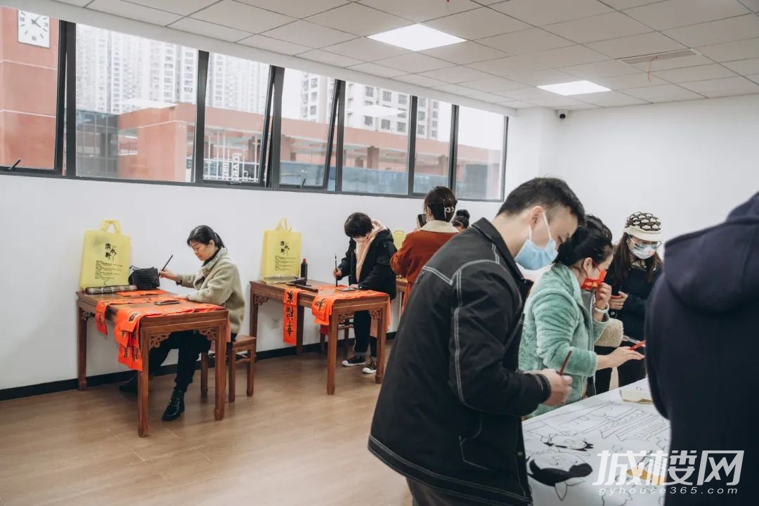 中国铁建地产两场光和社群活动开启2022如诗之旅