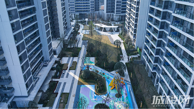 中心的价值共鸣！低迷楼市下金融城中海映山湖依旧卖得这么好