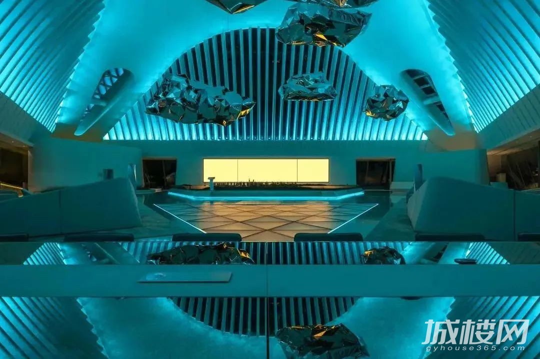 感恩相伴 追光而往|2022年的铁建城，让贵阳的精彩增加100%